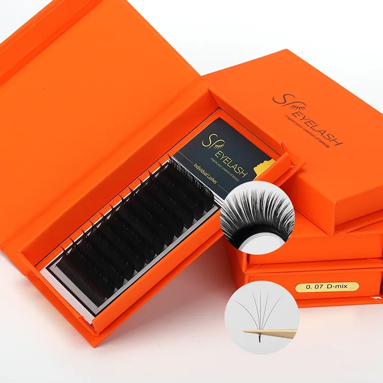 Self Fanning Lashes